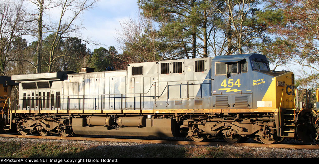 CSX 454 Spirit of Magnolia